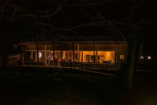 Lago_GreyHotel_VxCL